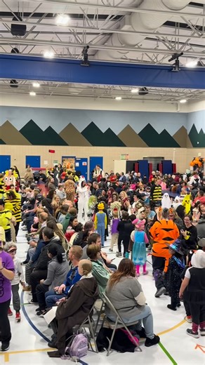 Incredible costumes and such a fun Halloween energy at Provo Peaks Elementary today! 🎃 | Provo City School District
