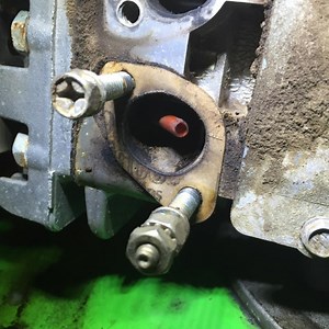 Repair on a Tecumseh carb  Red tube? Should this be there?