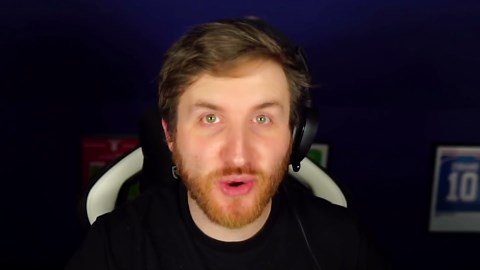 I Packed R9 Ronaldo + Messi in 10 Minutes of FIFA 22?