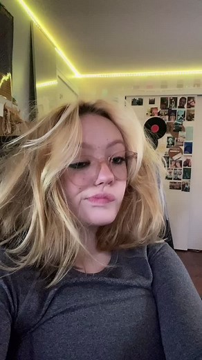 #ashleigh (@hashtagashleigh)’s videos with