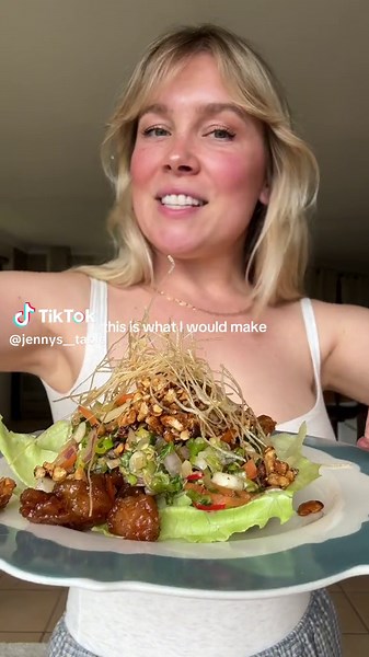 Cook a Dish for Miranda Hobbes: Orange Chicken San Choy Bow Recipe