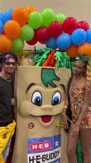 H.E.B. Grocery Store: Austin, Texas Saturday, March 14, 2026