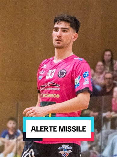 Antonin a décidé d’envoyer un sacré pétard ! 🧨😅 #Handball #goal #unionsudmayenne