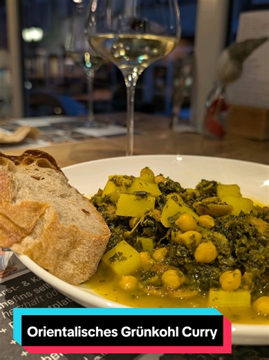 Heute nehmen wir euch mit zu CHEF KOCHT in Homburg 🧑‍🍳 Das vollständige Rezept findet ihr auf unserer Website im digitalen Kochbuch der Genuss Region Saarland ✨💚 #VisitSaarland #saarland #kulinarik