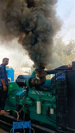 Cold Diesel monster startup #automobile #viralshort #skills #mechanic