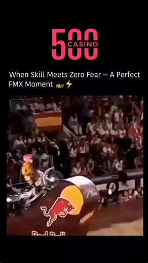 Inspiration_influsion on Instagram: "🔥🗿.... . 日本利用压电瓷砖将脚步转化为电能。这些瓷砖捕捉来自你脚步的动能。当你行走时，你的重量和动作会对瓷砖产生压力。瓷砖会轻微弯曲，从而产生机械应力。瓷砖内部的压电材料将这种应力转化为电能。每一步都会产生少量电荷，而数百万步结合在一起就能产生足够的电力来驱动 LED 灯、数字显示屏和传感器。在像涩谷车站这样繁忙的地方，每天大约有 240 万个脚步为这一系统作出贡献。这些电能可以被储存或立即使用，从而减少对传统电力来源的依赖，并支持可持续的城市基础设施。这种方法将日常运动转化为实用的可再生能源 #日本 #知识 #事实 #你知道吗 #推荐 #科技 #创新 #历史 #技术 #实验 #热门 日本利用压电瓷砖将脚步转化为电能。这些瓷砖捕捉来自你脚步的动能。当你行走时，你的重量和动作会对瓷砖产生压力。瓷砖会轻微弯曲，从而产生机械应力。瓷砖内部的压电材料将这种应力转化为电能。每一步都会产生少量电荷，而数百万步结合在一起就能产生足够的电力来驱动 LED 灯、数字显示屏和传感器。在像涩谷车站这样繁忙的地方，每天大约有