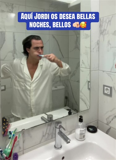 Jordi te desea buenas noches: 1 día tú, 1 día yo me quieres