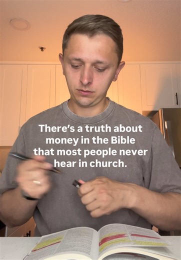 This might shift the way you see everything. A lot of people don’t actually understand what the Bible says about money. Money itself isn’t evil or holy — it’s a tool. And like any tool, it reveals what’s already in your heart and can either limit you… or help you grow into your full potential. There is a biblical way money works. You can’t expect to receive if you never give. When you honor God with what you have, He remains faithful and takes care of those who trust Him. But here’s where many p