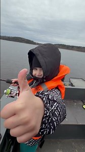 THIS IS WHAT HAPPINESS LOOKS LIKE! MY SON REELS IN A PIKE! #norstream #fishing #fishing