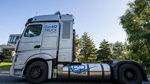 Pour sortir du diesel, le pari incertain du camion à hydrogène