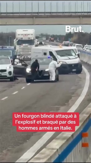 Un fourgon blindé attaqué à l’explosif et braqué par des hommes armés en Italie.