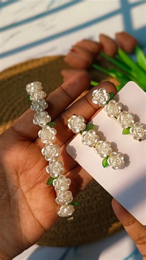 Nylaa Crafts ♥️ on Instagram: "Pearl Roses Combo Kit 💥 Website Link in bio/ Whatsapp- 9360180642"