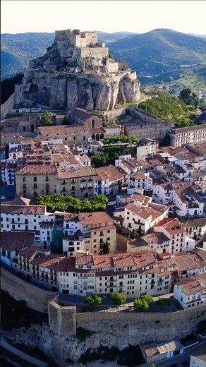 Morella — Spain’s Most Magical Walled City ✨