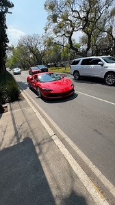 Me llego un Uber Ferrari | Autos Exóticos México
