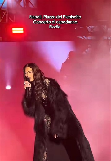 Concerto di Capodanno a Napoli con Elodie