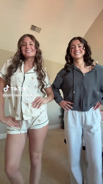 Another prom post 🪩 #prom #inspo #senior #foryou