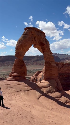 Largest free standing natural arch! Delicate arch