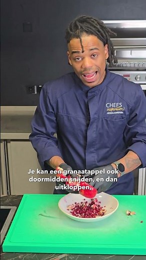 24Kitchen | Makkelijk een Granaatappel Ontpitten | Geneale Kookhacks