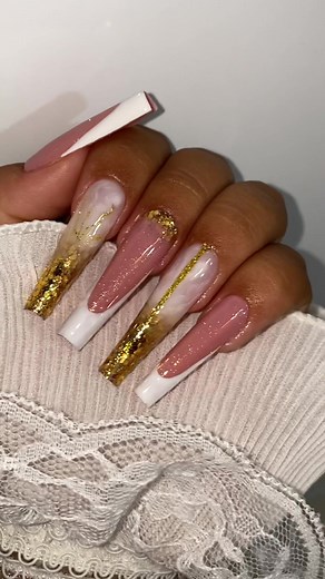Postiça🤍💛💅🏼 #postiça #postiçarealista #nailart #foyou #naildesigns #nails #dicas #nail #nailtutorial #unhasdecoradas #unhasgrandes #dicasdeunhas #fyy #viral #explorar