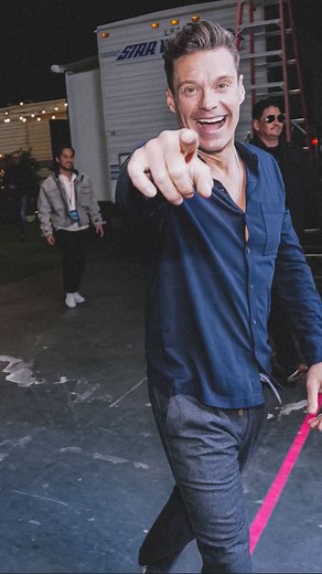Ryan Seacrest | Walking into a new week like 🕺 and we’re kicking it off with a LIVE Top 14 reveal on #AmericanIdol tonight at 8/7c on ABC | Instagram