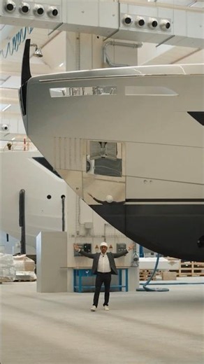 One Of The Fastest Boats Over 100’ In The World 🛥️🇮🇹 Pershing 116GTX #pershing #superyacht #boat
