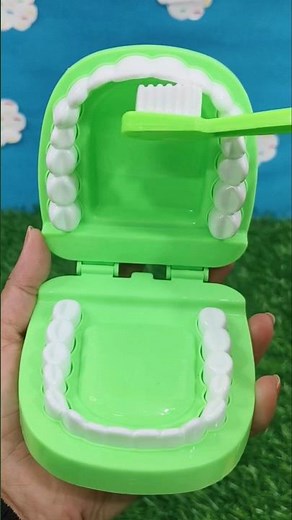 Toothbrush Time! 🪥 | Learn How to Brush Your Teeth Song #cocomelon #toddlerlearning #shorts