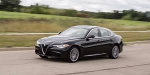 2017 Alfa Romeo Giulia 2.0T AWD