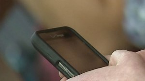 First guilty plea in Minneapolis cell phone theft ring conspiracy