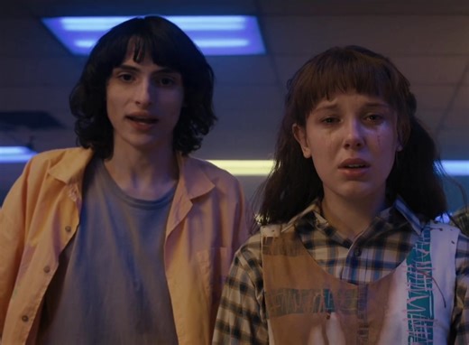 the parallels between them are genuinely insane and idc what anyone says i don’t believe mike liked el as much as she liked him his soulmate is a man 💔💔 #strangerthings #foryoupagе #strangerthingsedit #byler #byleredit