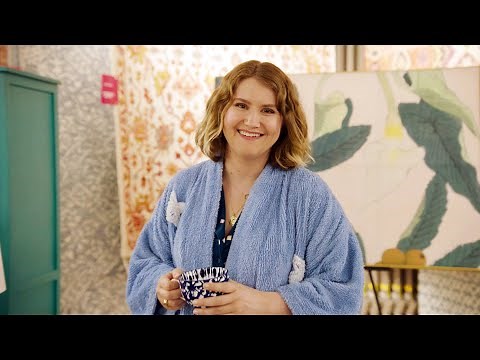 Behind the Scenes of Jillian Bell's Hilarious New Online Comedy Series