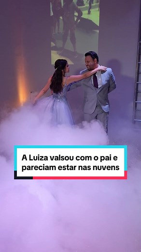 Valsa da Debutante Luiza - Dançando nas Nuvens