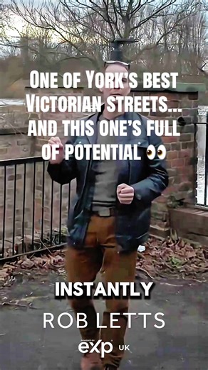 Sandringham Street doesn’t come up often… 👀 Victorian townhouse • huge potential • riverside walk/canoe into York Guide £375,000 Full details coming soon. #Y#YorkPropertyC#ComingSoonV#VictorianHousePropertyTok