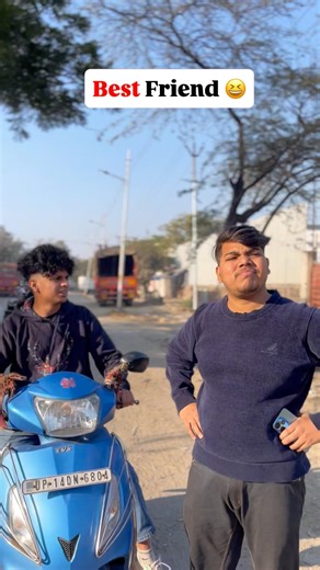 Best Friend vs Normal Friend at Shop 😅 #shorts #viralshortsvideo #relatable #viral #lol #friends