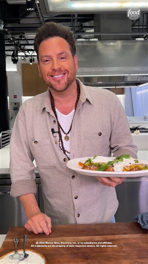 Chicken cutlets with melted baby tomatoes and burrata = Scott Conant's updated version of chicken parm 😍😍 Get the recipe: https://foodtv.com/3wfSni5 | Food Network