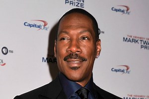 Eddie Murphy Breaks Out Bill Cosby Impression During Kennedy Center Ceremony (Video)