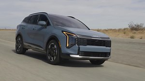 2026 Kia Sportage HEV Driving Video