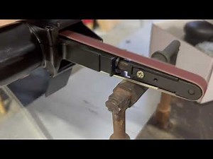 Pneumatic belt sander