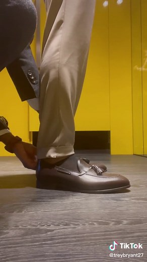 How to Tailor Pants for Men: Expert Styling Tips