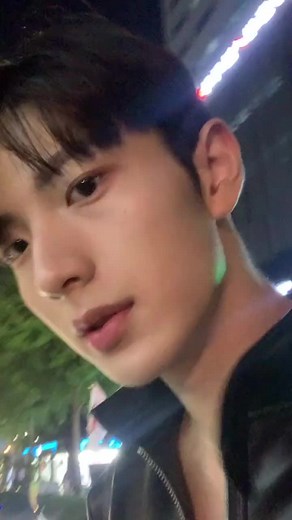 Handsome Korean Ulzzang Boys in Seoul