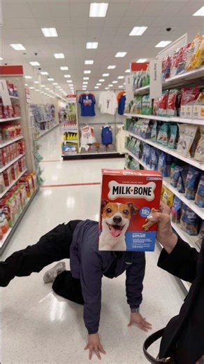 you should try this store posing challenge with your family #posing #photoideas