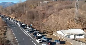 Experiment Digi24. Mașină versus tren în drumul către munte