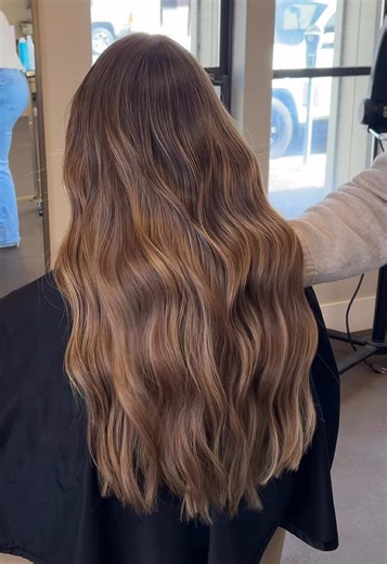 Day in my life behind the chair as a 25 year old salon owner hairstylist 💃🏼 Since coming back from maternity leave I’ve only taken my extension clientele back — as an extension specialist and educator this was the best move for me 🫡🌟❤️‍🔥 so so grateful! @jzstyles.co @Redken @Redken Pro @SalonCentric #hairstylist #salonowner #dailyvlog #hairvlog #jzstyleshairextensions hair extensions JZ styles JZ hair JZ styles co Chico chico state csu Chico Chico hair salon NorCal