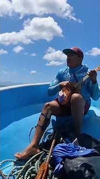 Standing In Line, Panga Fishing in Nicaragua! Captain Alex. ( language warning, but it's funny! )
