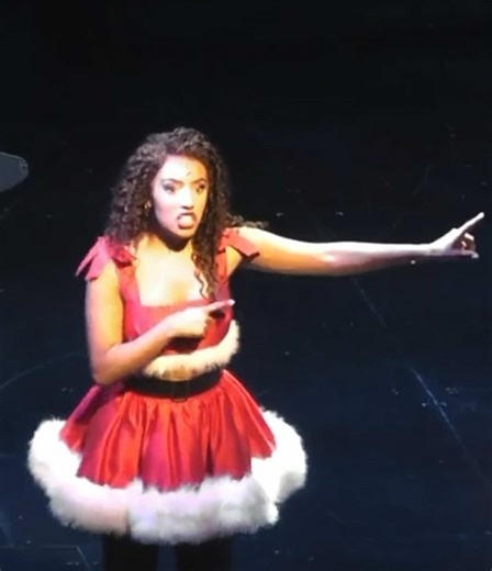 Gretchen's 'Revenge Party' Solo from Mean Girls