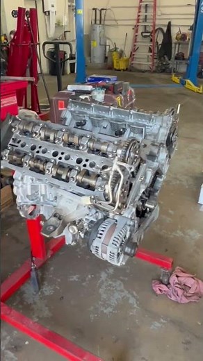 Land rover 5.0, supercharged engine going back together. #automobile