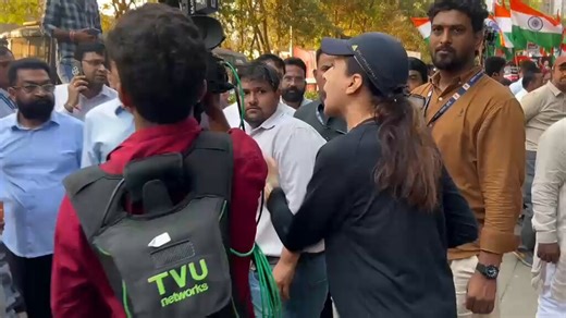 I think we can all agree there is widespread angst in urban India because of a variety of reasons.But there seems to be little political action on it because the ideological coolies prefer to judge the middle class instead of courting it.