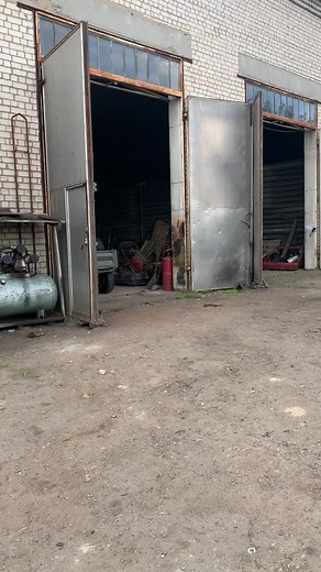 Exploring Modified Utility Vehicles in Industrial Settings