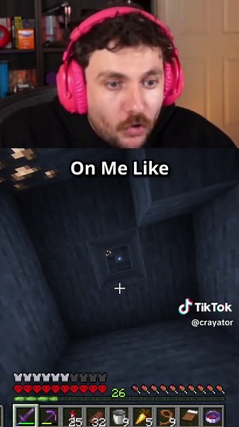 This is why you never dig straight down in Minecraft #minecraft #gaming #hardcore