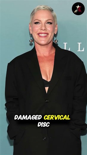 Pink Rang in New Year’s Eve 2026 With a Neck Surgery #shorts #celebrity #celebnews