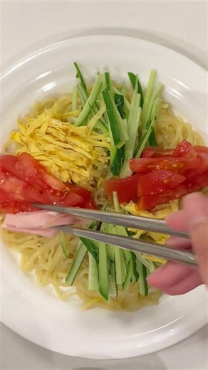 Japan's Popular Chilled Ramen Noodles a.k.a. HIYASHI CHUKA | Today's GOHAN